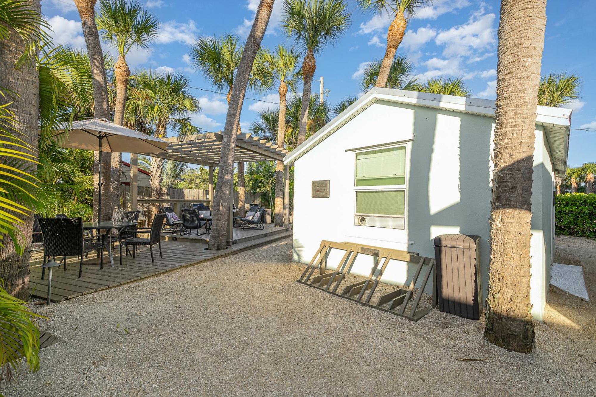 Boutique Vacation Rental Complex At Beach 可可比奇 外观 照片