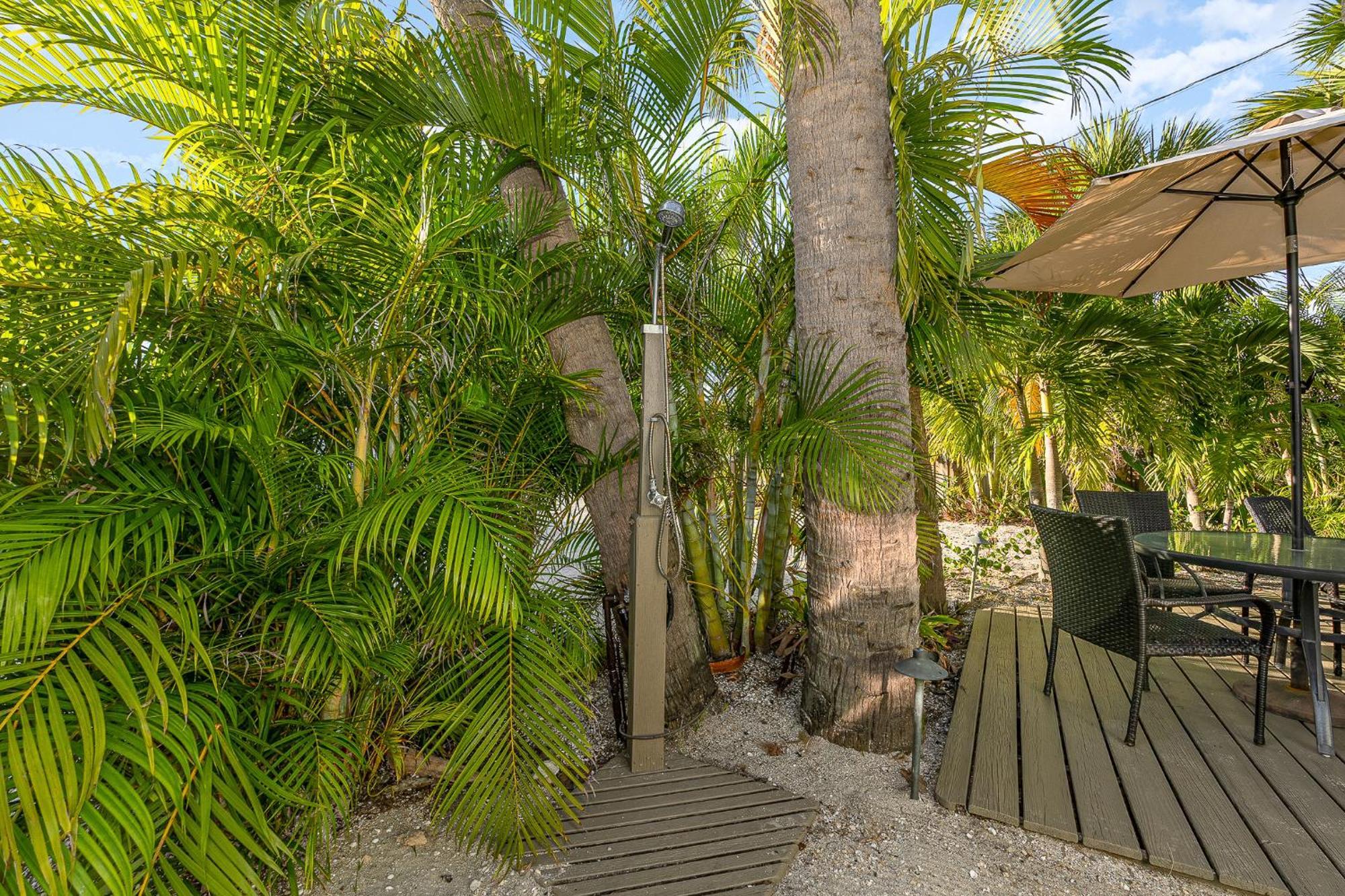 Boutique Vacation Rental Complex At Beach 可可比奇 外观 照片